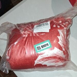 Red and White Christmas Blanket NWT
